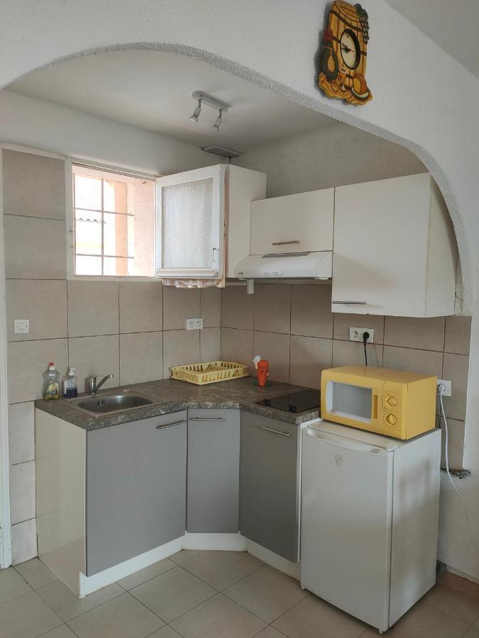 Sejour A Valras T1 Vue Sur Mer - 50M Centre Et Mer Apartment Екстериор снимка